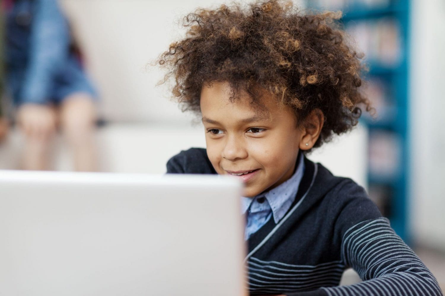 9 Benefits of Teaching a Coding 野花香日本电影高清免费观看7 in Elementary School
